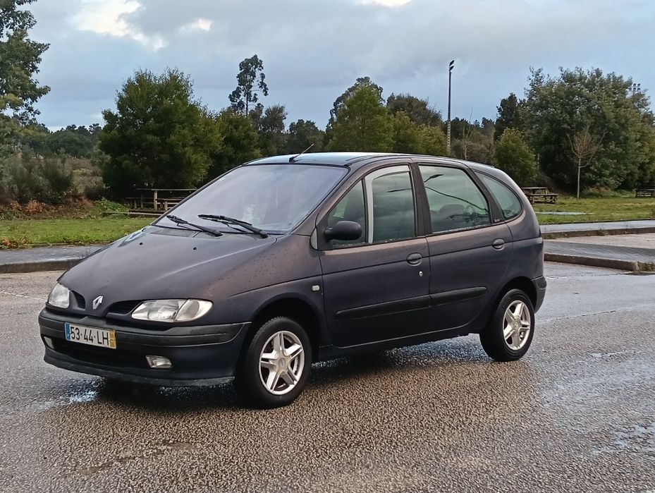 Renault Scénic 1.4 rt