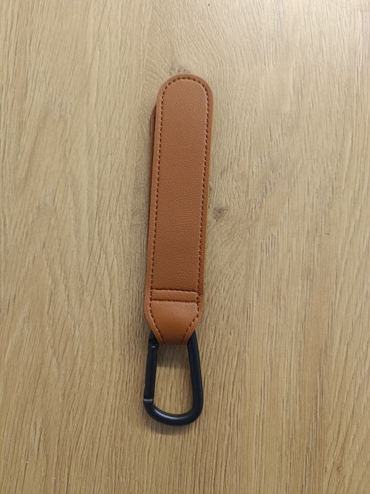 Гачок з карабіном для дитячої коляски