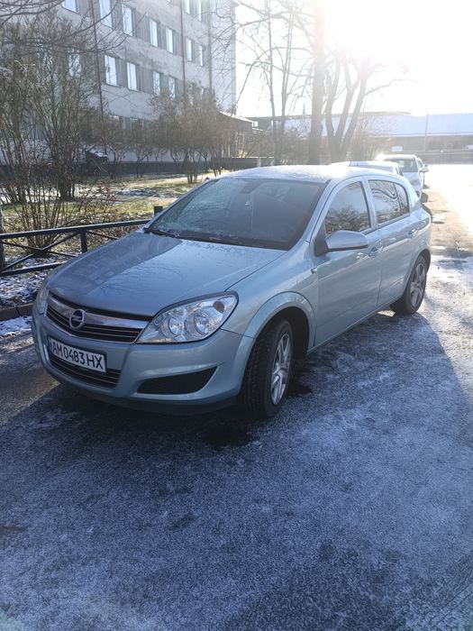 Продам Opel astra h