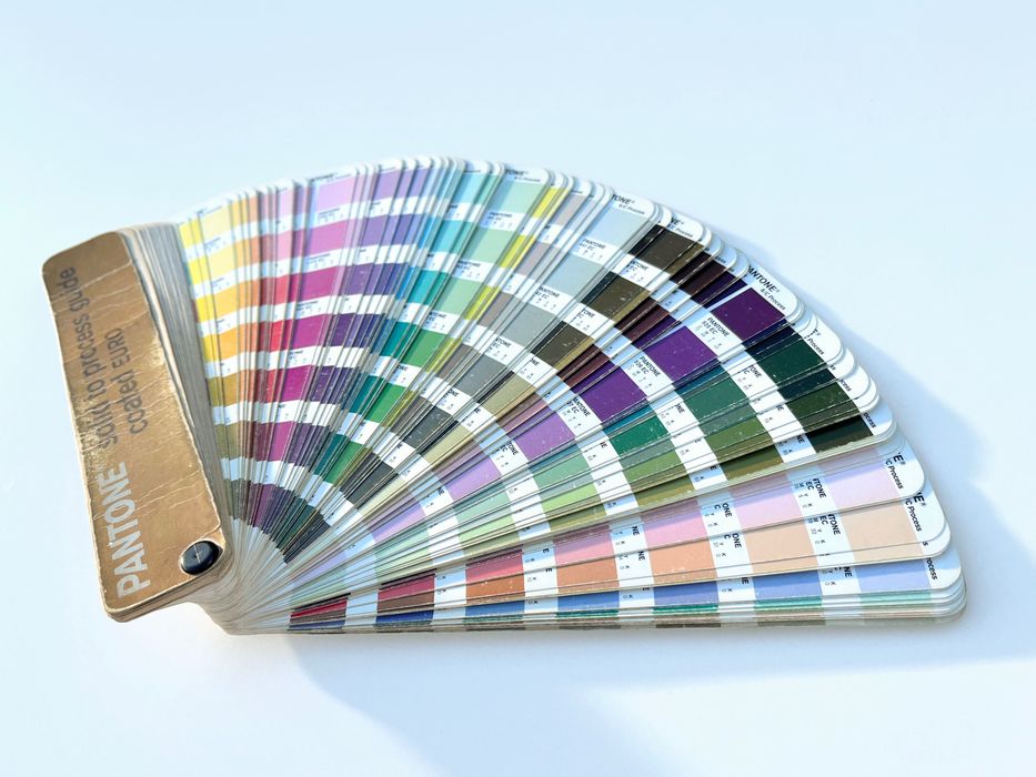 Pantone Solid to Process Coated (versão antiga do Color Bridge Guide)