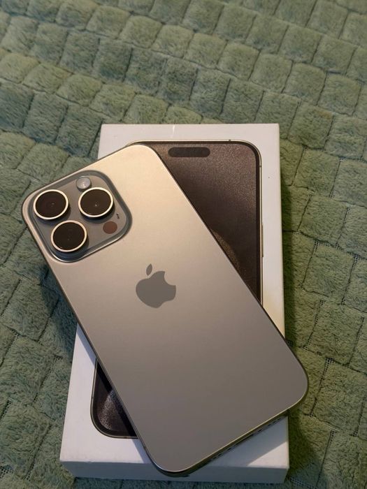 np. iPhone 15 Pro 256GB