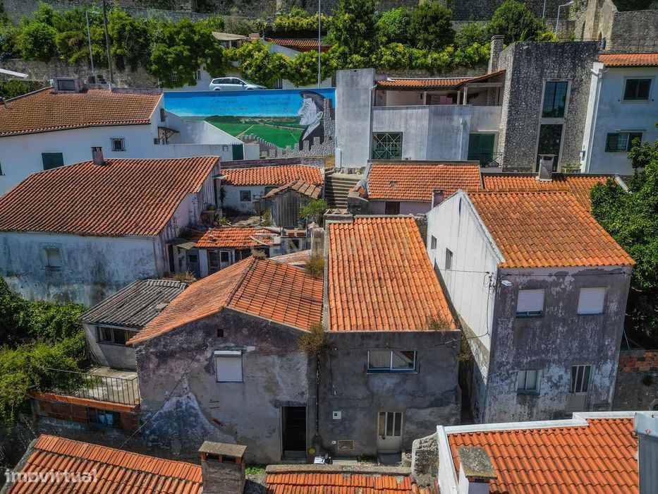 Casa junto ao Castelo em Montemor-o-Velho.