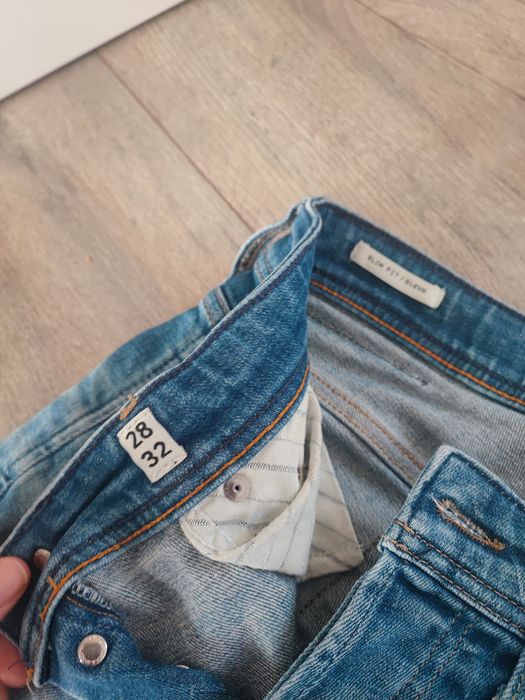 Spodnie jeansowe Jack&Jones  28/32