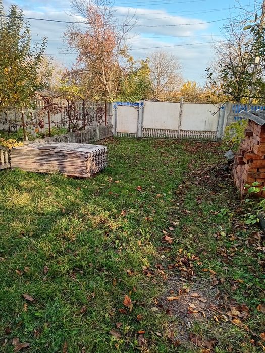 Продається участок з будинком. М. Жмеринка.