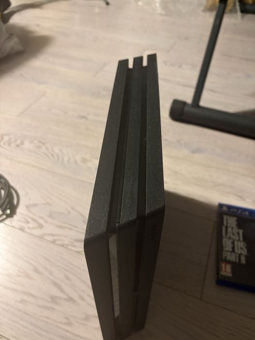 Sony Playstation 4 Pro +gry