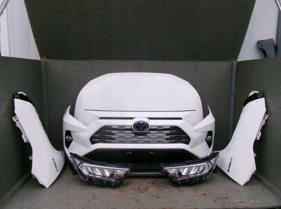 Розборка Toyota Тойота запчастини б/у нові RAV4 C-HR Yaris Cross Corolla Cross Highlander Hilux Prius Auris Proace шрот розбірка