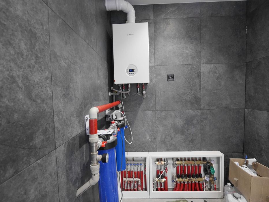 Продаж будинку з ремонтом та власною ділянкою