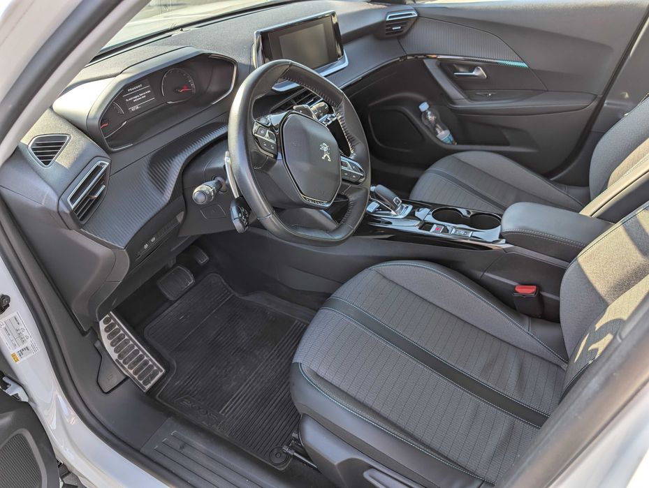 Продаю Peugeot 2008, 2021 рік