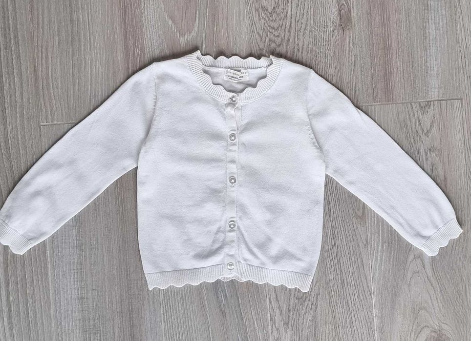 Biały sweterek Primark