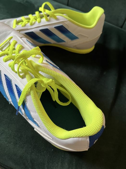 Buty Adidas Sala rozm. 44