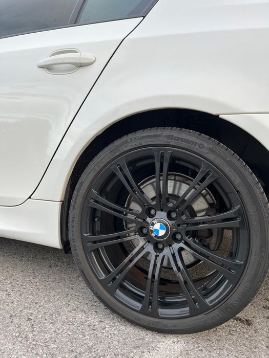Samochód BMW 520d