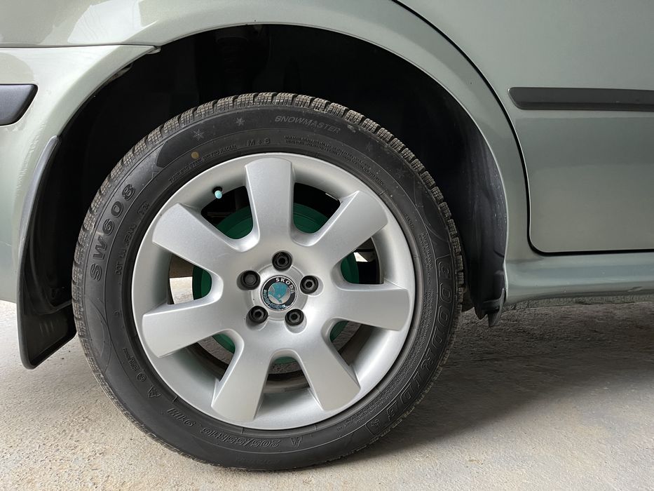 Шкода тур автомат