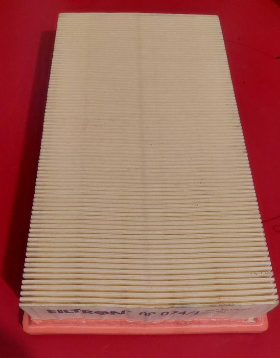 Filtr powietrza Filtron AP 074/1