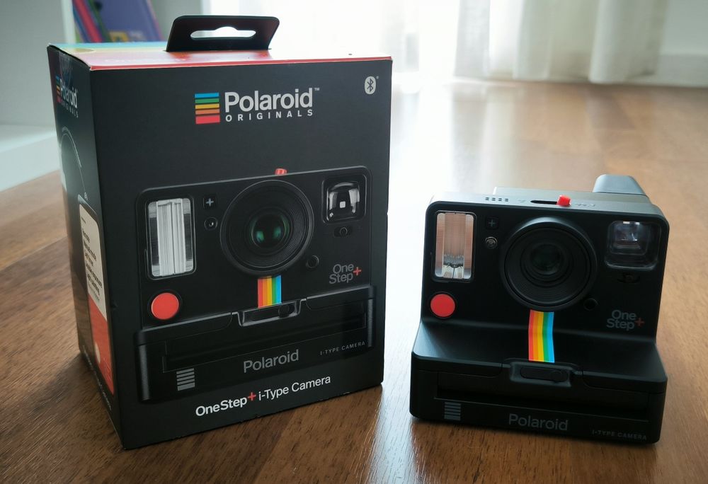 Polaroid OneStep +