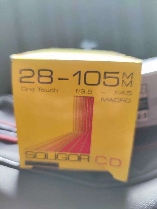 máquina fotográfica Canon aAV-1 analógica + objetiva