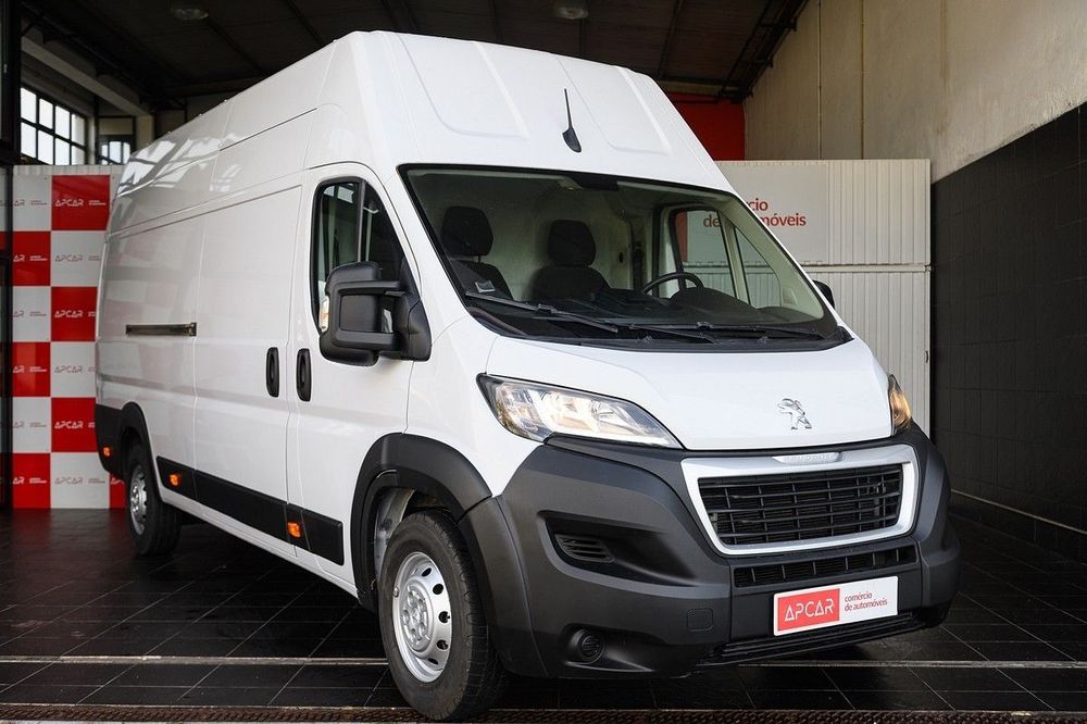 Peugeot Boxer 2.2 BlueHDi 435 L4 CD