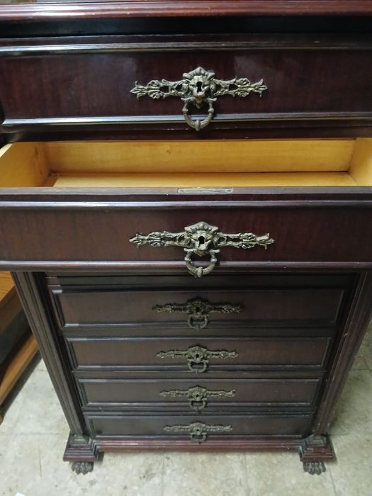 Móvel cómoda madeira