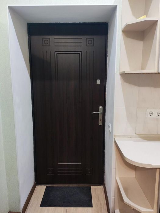 Продам 1 к.кв. Добровольцев 5, метро Метростроителей