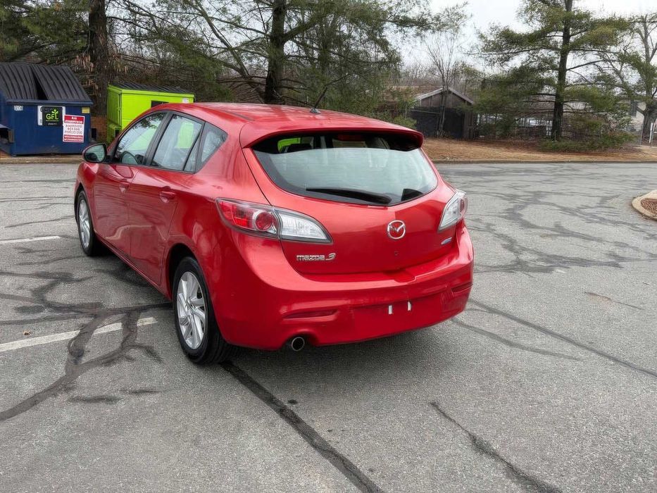 Mazda 3      2013
