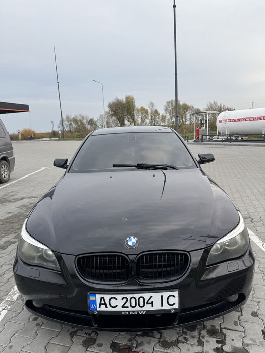 BMW E60 520i
