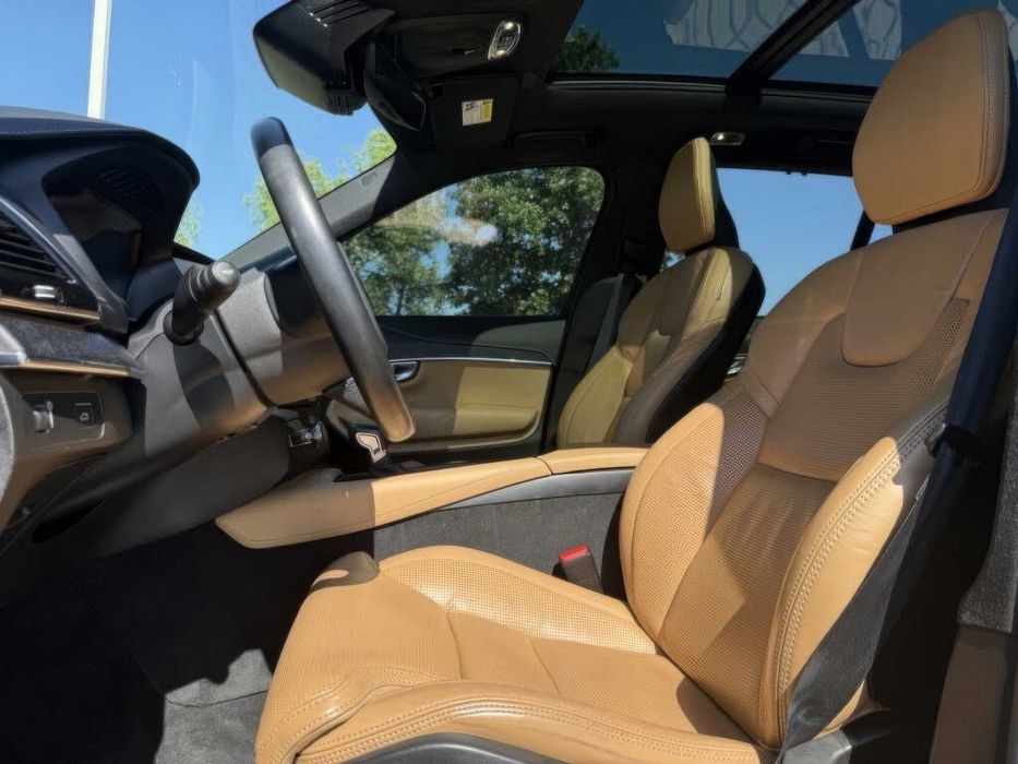 Volvo XC90 T6 Inscription 7-Passenger      2022