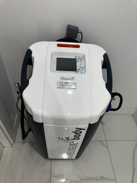 Fala uderzeniowa i kawitacja ultradźwiękowa