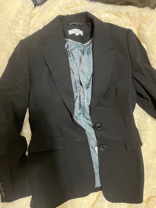 Sprzedam czarna elegancka marynarkę