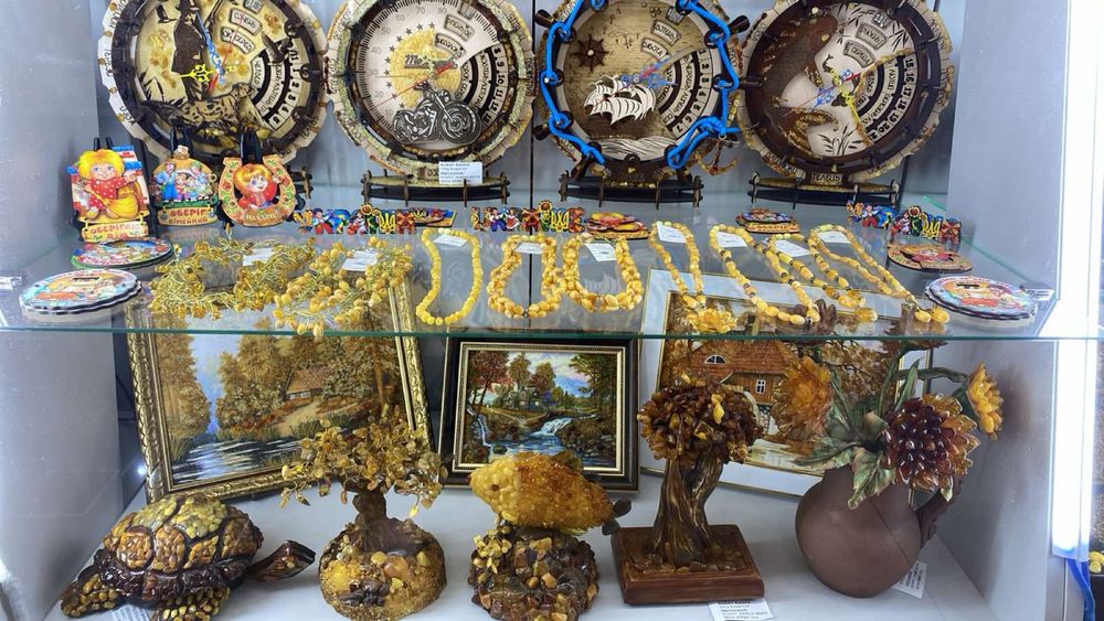 Вироби з бурштину