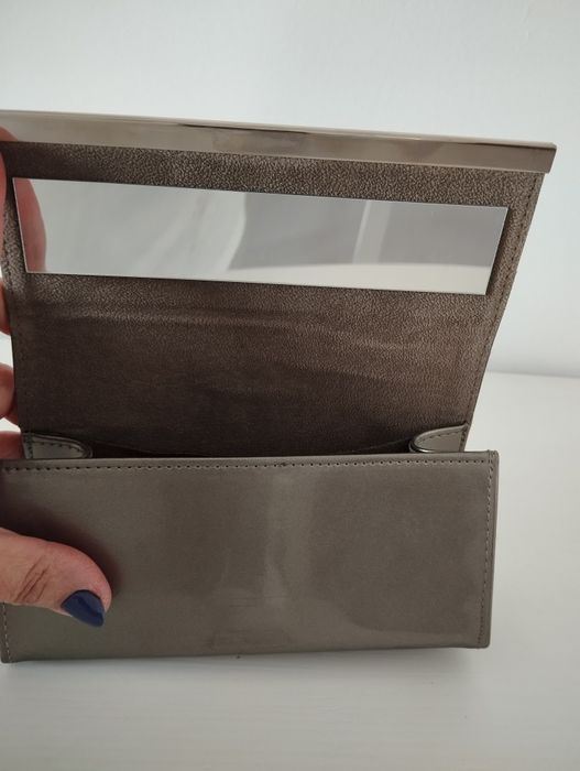 Bolsa com espelho