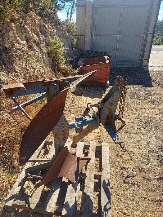 Charrua ribatejo de 10 polegadas