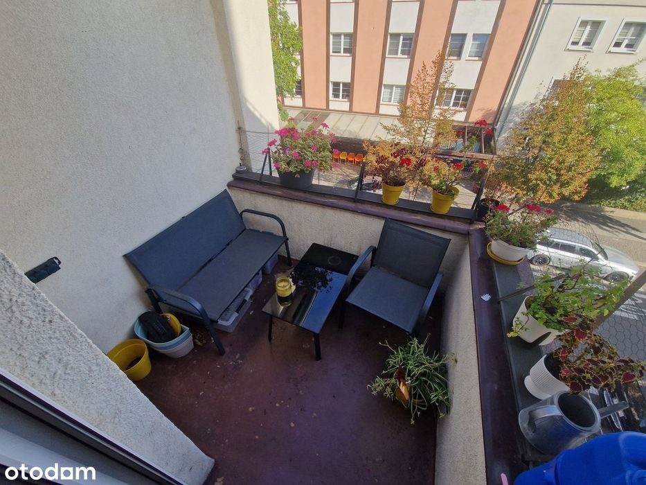 82m² | 3 pokoje + duża kuchnia z jadalnią | centrum | bez pośredników