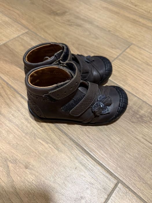 Дитячі шкіряні полуботинки весна осінь  25 р Aster