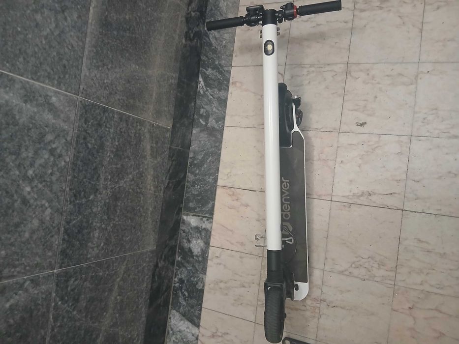 Trotinete com defeito