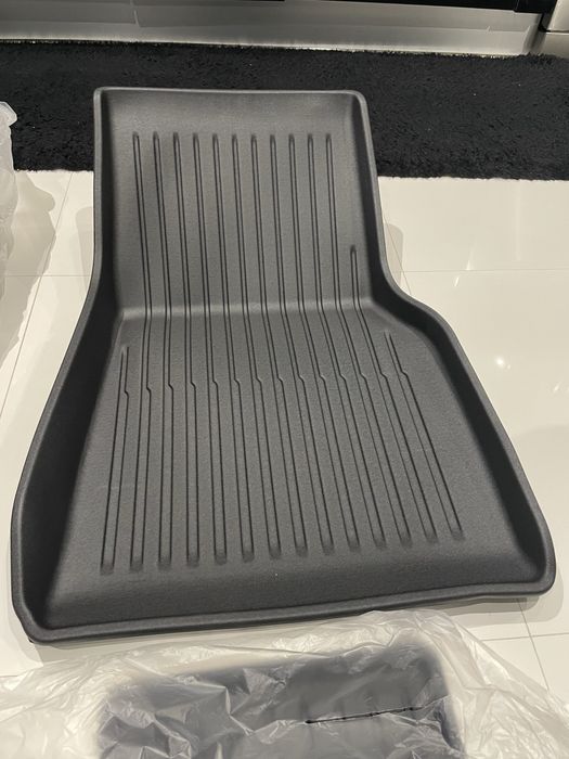 Tapetes Tesla Model 3 e Model Y interior, Mala e outros Compartimentos