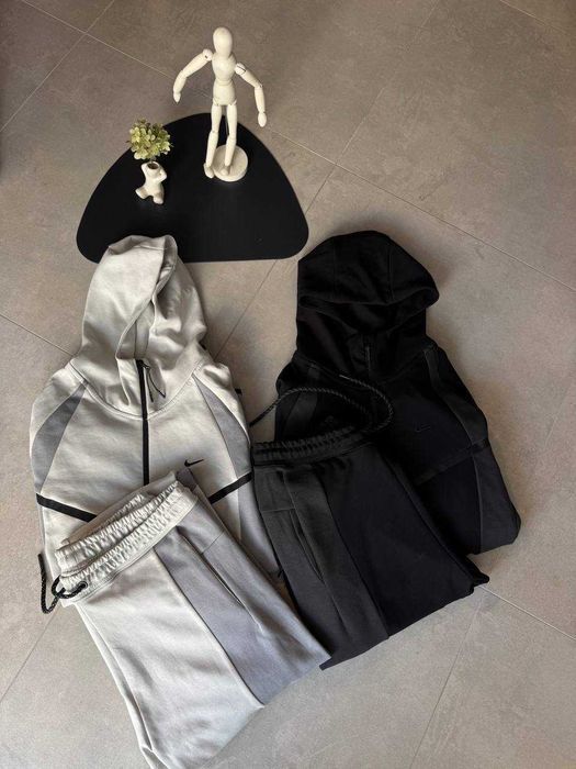 Чоловічий Спортивний костюм  Nike Tech Fleece Black\Grey штани кофта