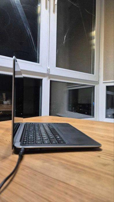 Ноутбук Dell XPS 13-9333