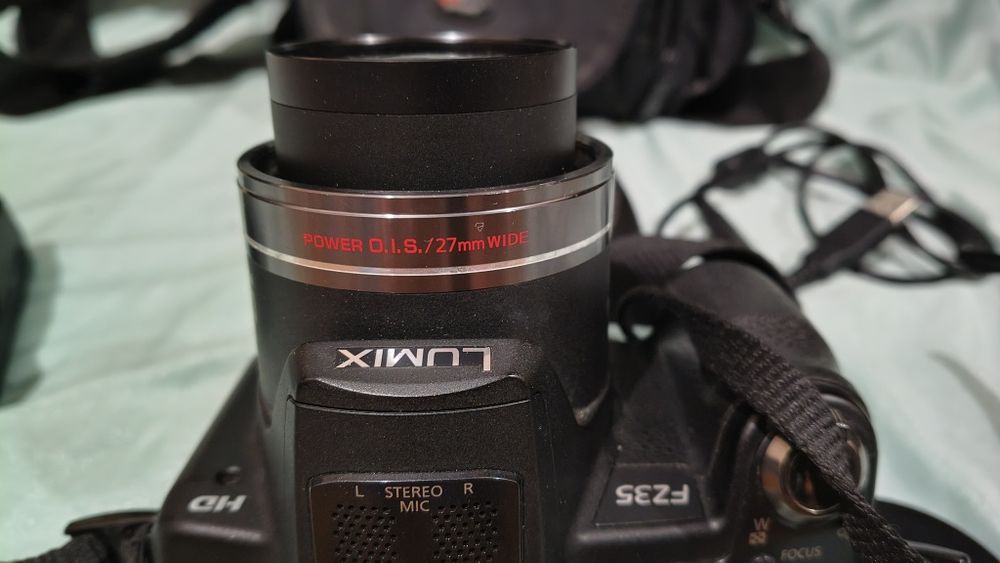 Panasonic LUMIX DMC-FZ35