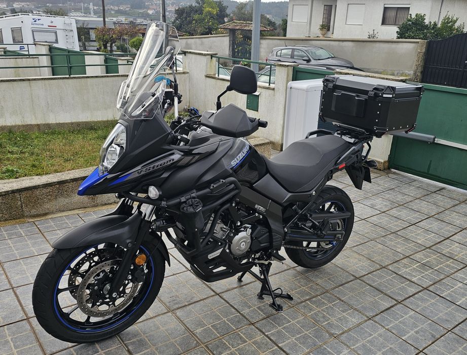 Suzuki Vstrom 650 23'