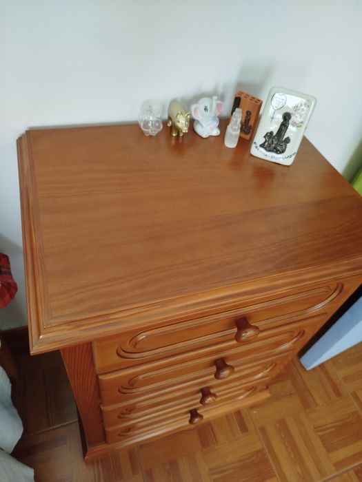Mesa de cabeceira