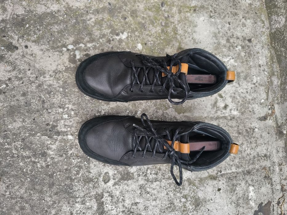 Мужские ботинки.