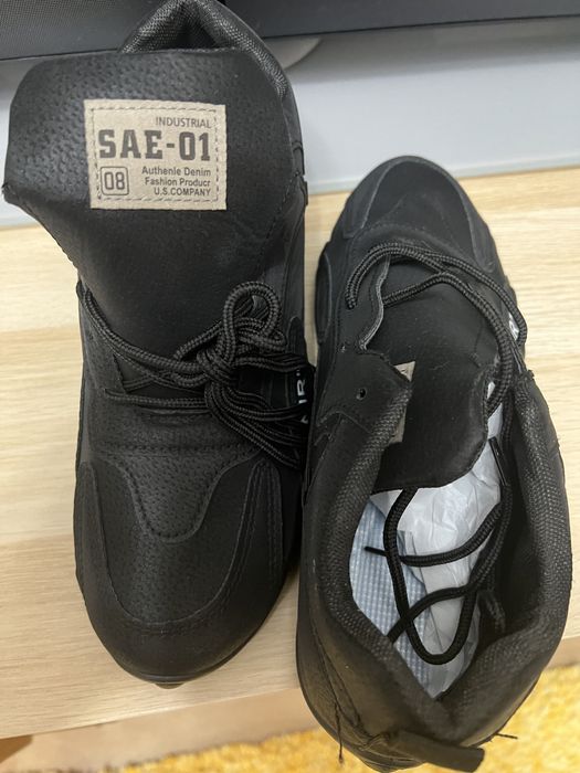 Sapatilhas impremiaveis para andar de Mota NOVAS