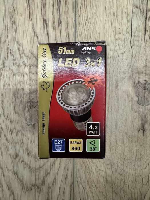 Nowa energooszczędna żarówka led E27 3x1 51mm barwa biała 4,3 watt ANS