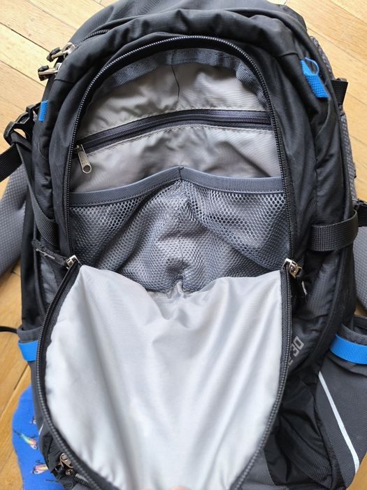 Deuter Trans Alpine 30L plecak czarny.