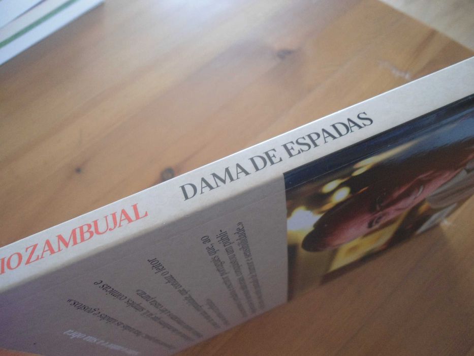 Dama de Espadas de Mário Zambujal