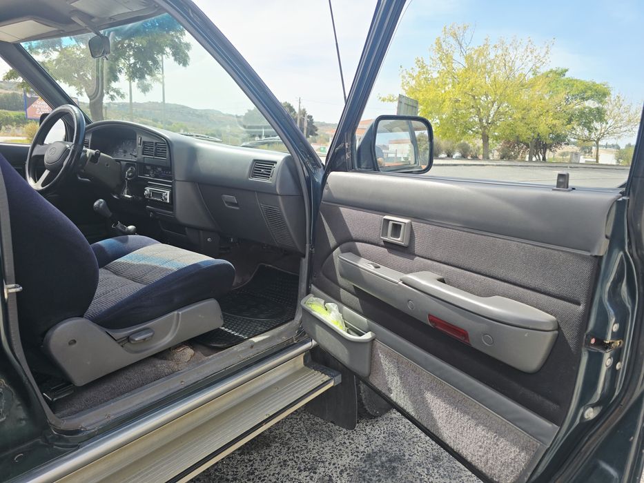Toyota Hilux 4x4 c/d
