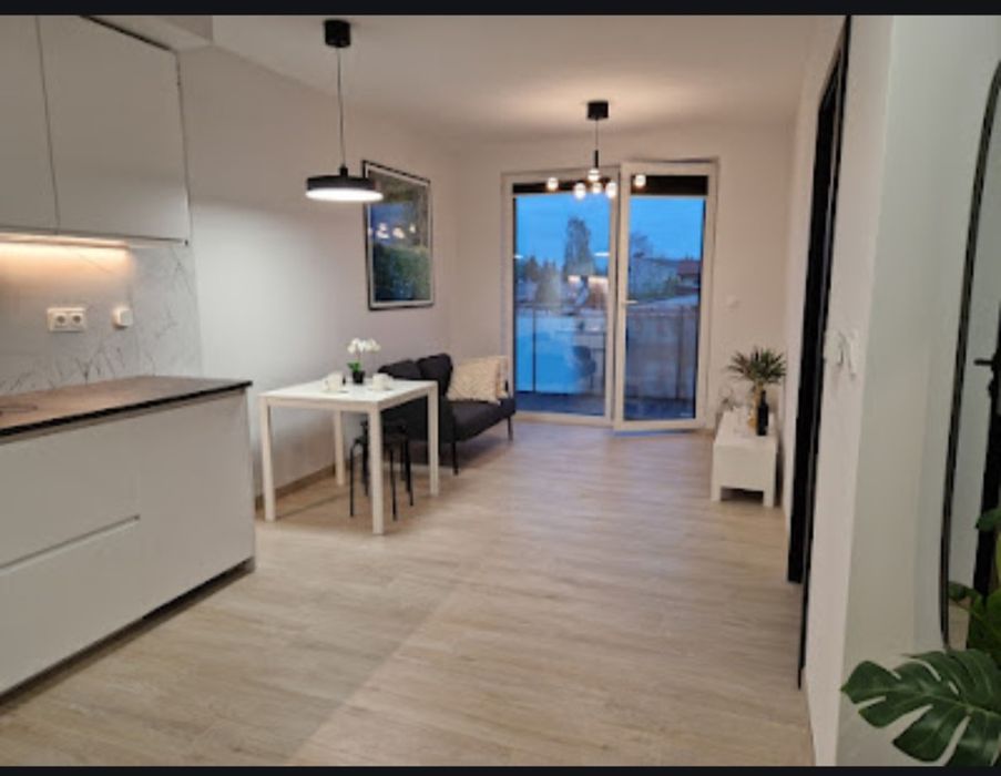 Przytulny Apartament + Ogromny Balkon !