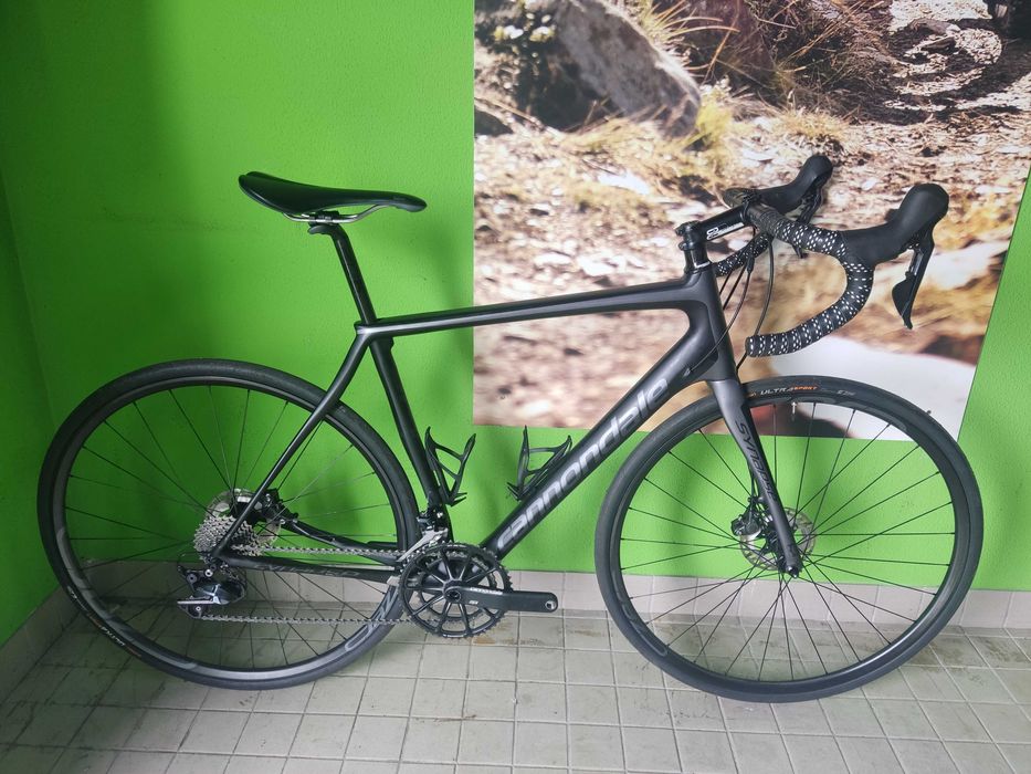 Cannondale synapse disc 7.7kg rodas carbono.
