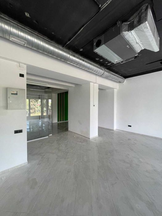 Продаж нежитлового приміщення в ТРЦ Княгинин по вул.Княгинин 44