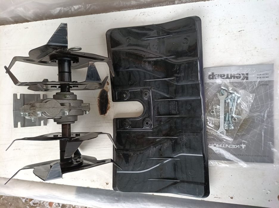 ПРОДАМ насадку - культиватор на мотокосу "кентавр НК-51 9/26