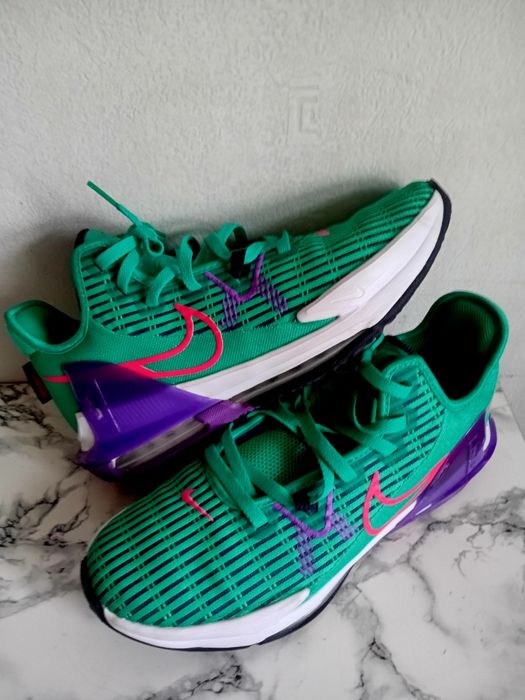 Wszystko .Buty nike sportowe kolor zieleń rozmiar 44 nowe